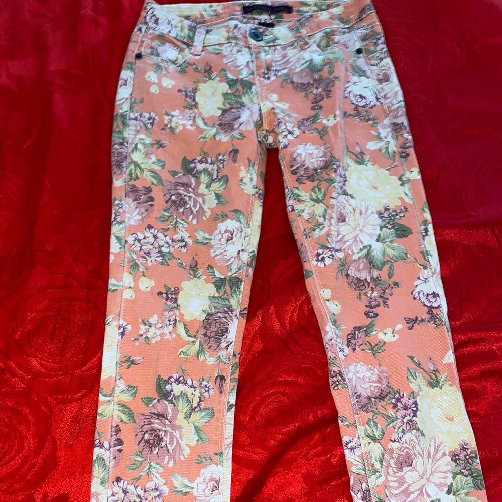 Flower print jeans